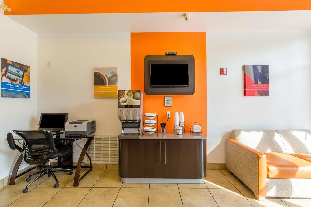 Motel 6-Baraboo, Wi - Lake Delton-Wisconsin Dells ภายนอก รูปภาพ